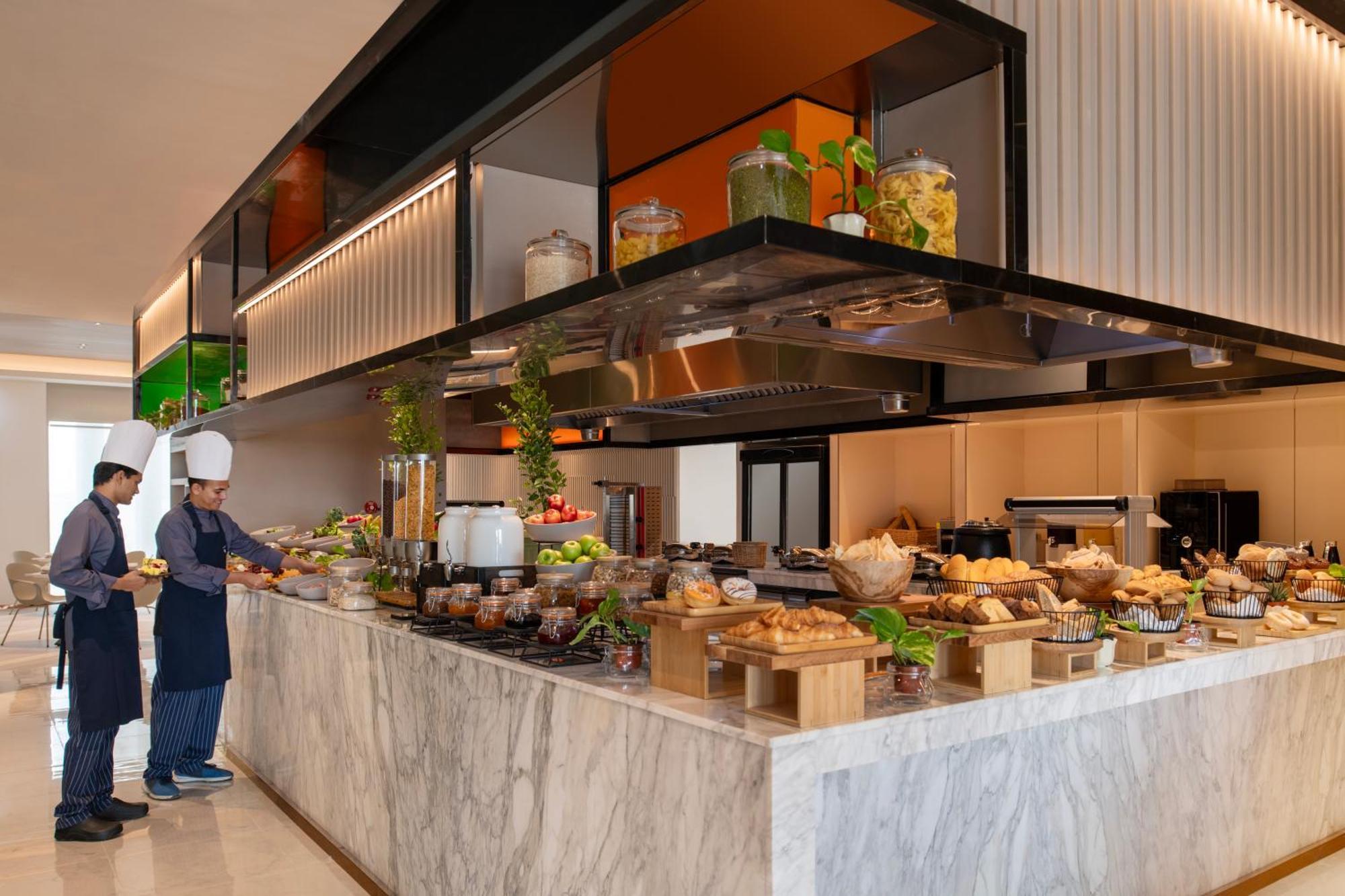 Novotel Riyadh Sahafa Exterior photo